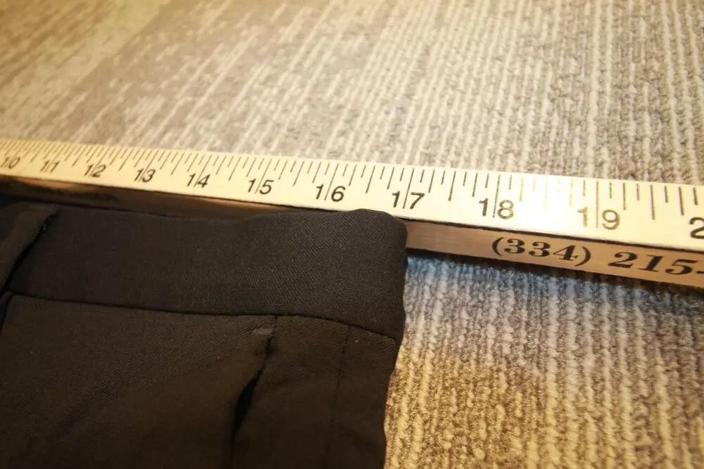 Banana Republic brand banana